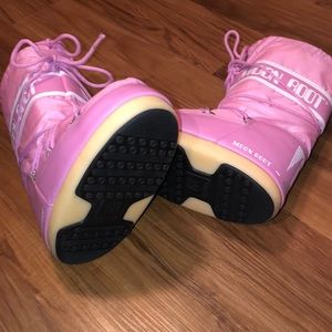 Moon Boots®️